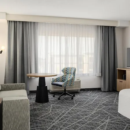 Hampton Inn By Hilton Toronto Airport Corporate Centre-3